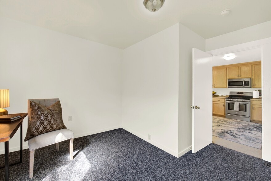 More Photos Of 8560 Holmes Ln, Winters Specialty For Sale