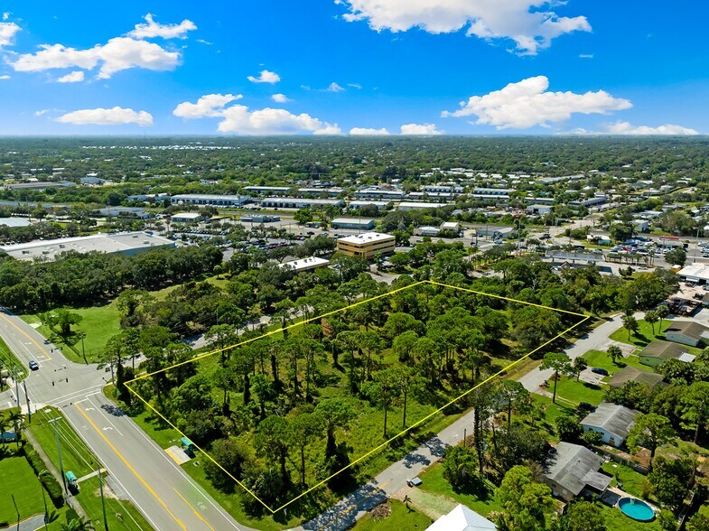 More Photos Of 670 8th St, Vero Beach Land For Sale
