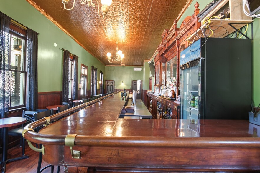 More Photos Of 18723 Main St, Jamestown General Retail For Sale