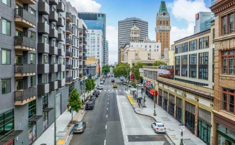 More Photos Of 316 12th St, Oakland Apartments For Lease