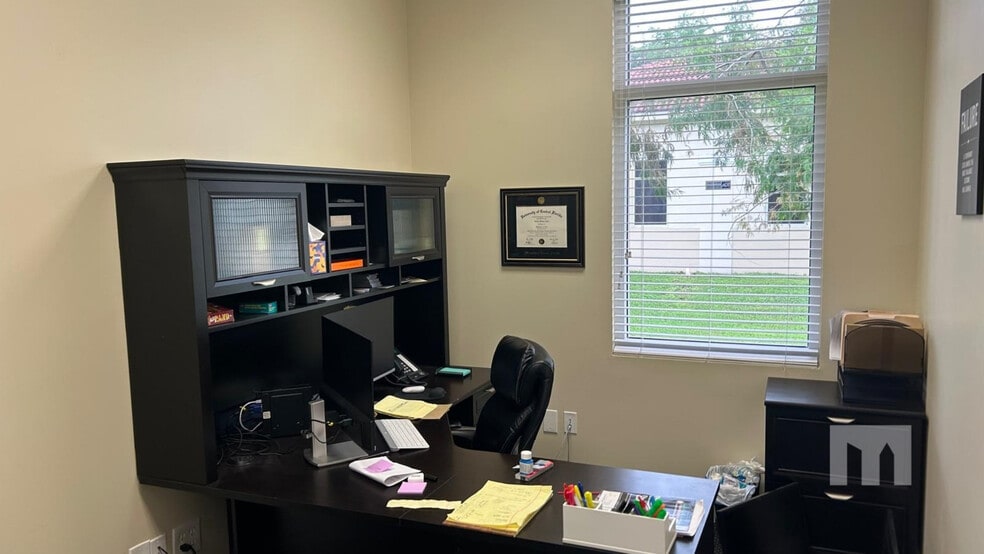 More Photos Of 9710 Stirling Rd, Cooper City Office For Sale