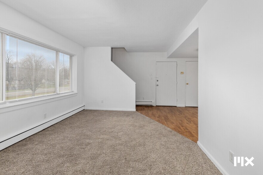 More Photos Of 1731-1733 Oak St, Niles Apartments For Sale