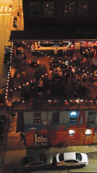 More Photos Of 928 W Wyandotte St, Kansas City Restaurant For Sale