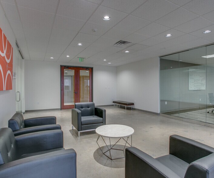 More Photos Of 13601 Preston Rd, Dallas Coworking Space