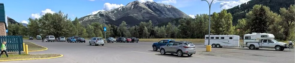 More Photos Of 11001 20 Av, Blairmore Freestanding For Sale