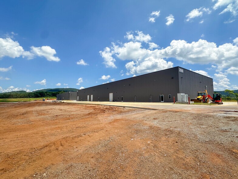 More Photos Of 2000 Bob Wade NW ln, Huntsville Industrial For Lease