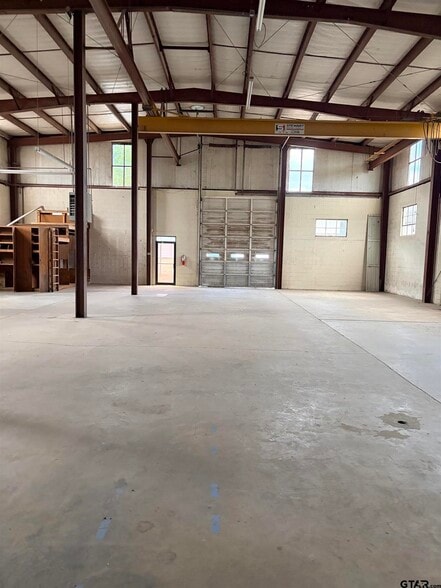 More Photos Of 2100 E Front St, Tyler Light Manufacturing For Lease