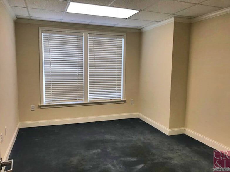 More Photos Of 288 Highland Ave, Cheshire Medical For Lease