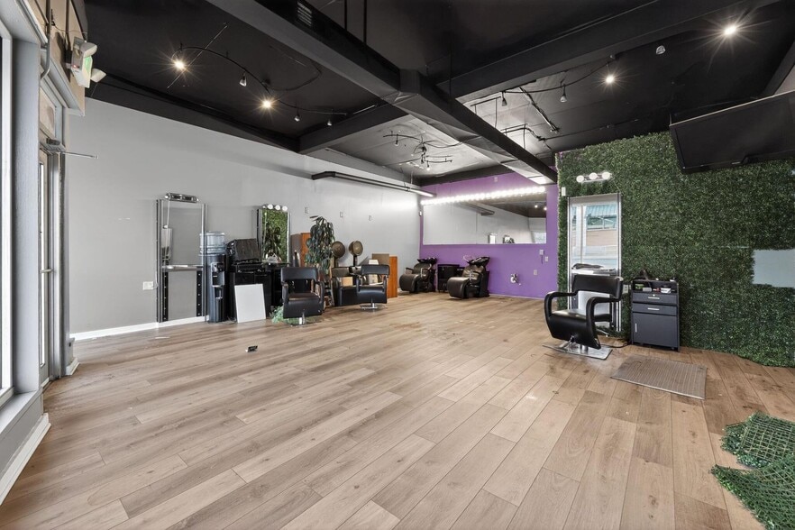 More Photos Of 7235-7241 Calumet Ave, Hammond Freestanding For Sale