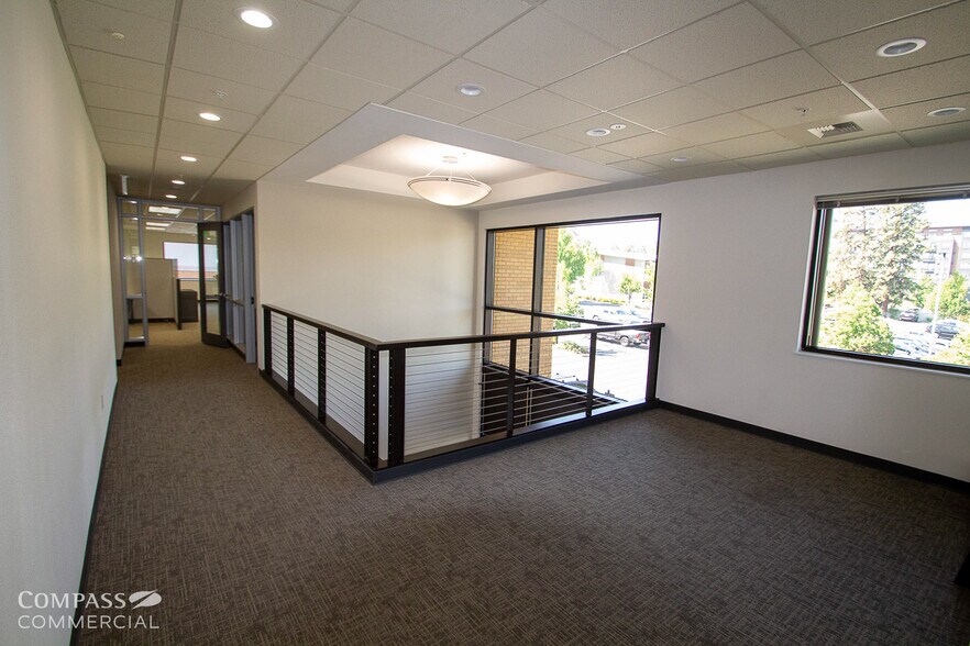 More Photos Of 123 SW Columbia St, Bend Office For Lease