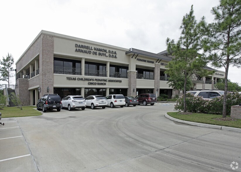 More Photos Of 24022 Cinco Village Center Blvd, Katy Medical For Lease