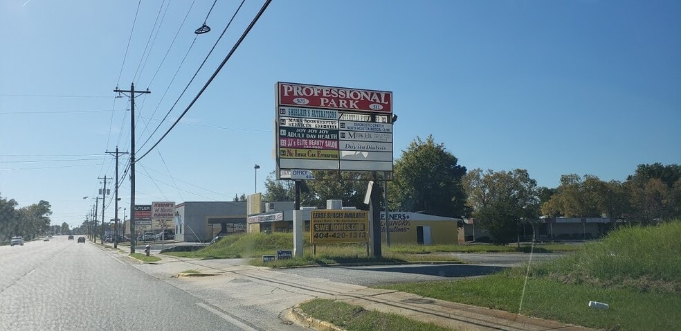 More Photos Of 507-577 N Houston Rd, Warner Robins General Retail For Sale