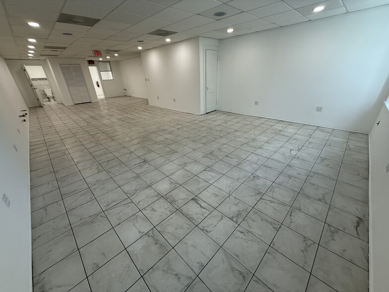 More Photos Of 7307 Georgia Ave NW, Washington Restaurant For Sale