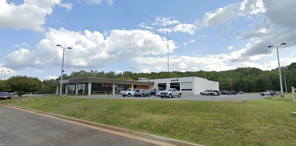 More Photos Of 1873 S Amherst Hwy, Amherst Auto Dealership For Sale