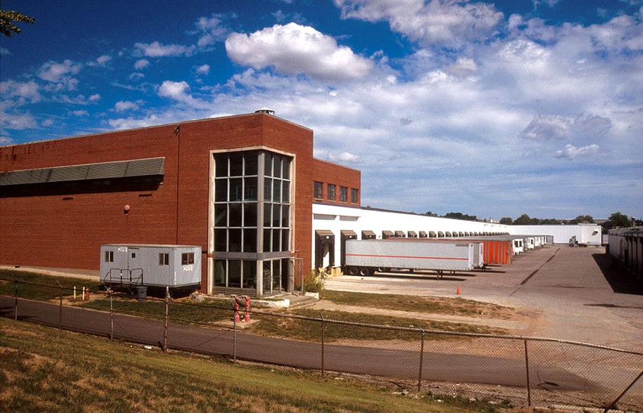 More Photos Of 98 Glendale-Milford Rd, Cincinnati Warehouse For Sale