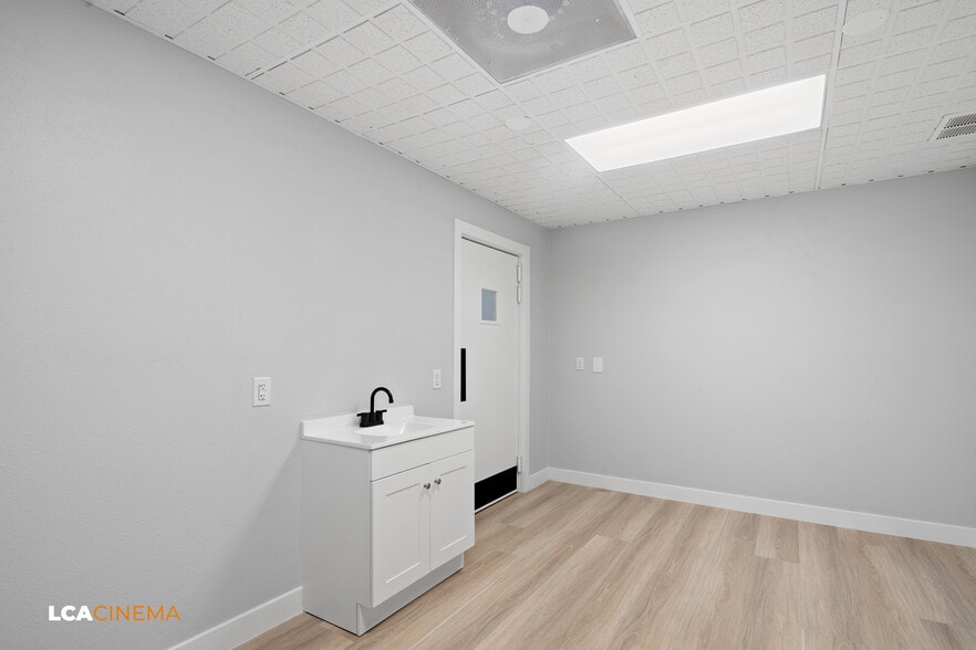 More Photos Of 901 34th St, Bakersfield Medical For Sale