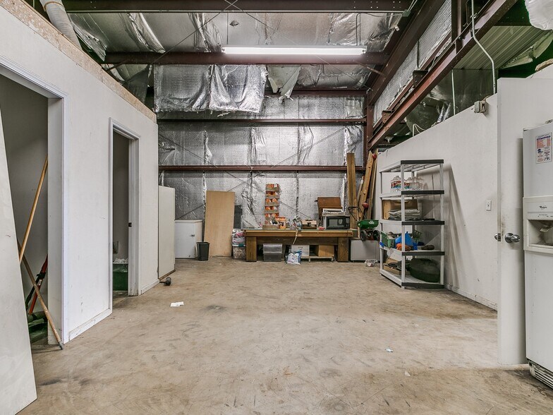 More Photos Of 219 N 6th St, Kingfisher Office For Sale