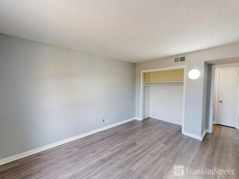 More Photos Of 1274 Murfreesboro Pike, Nashville Apartments For Sale