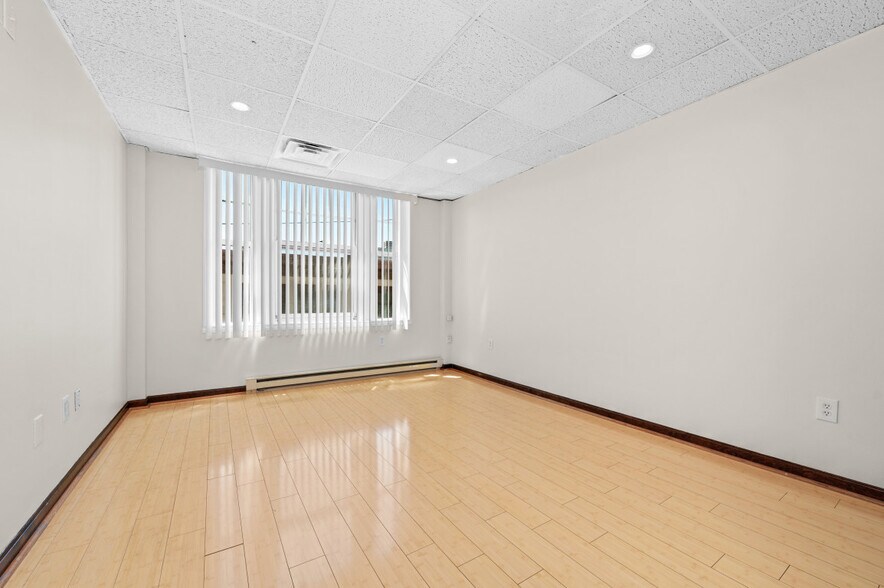 More Photos Of 459 Broadway, Everett Office For Lease