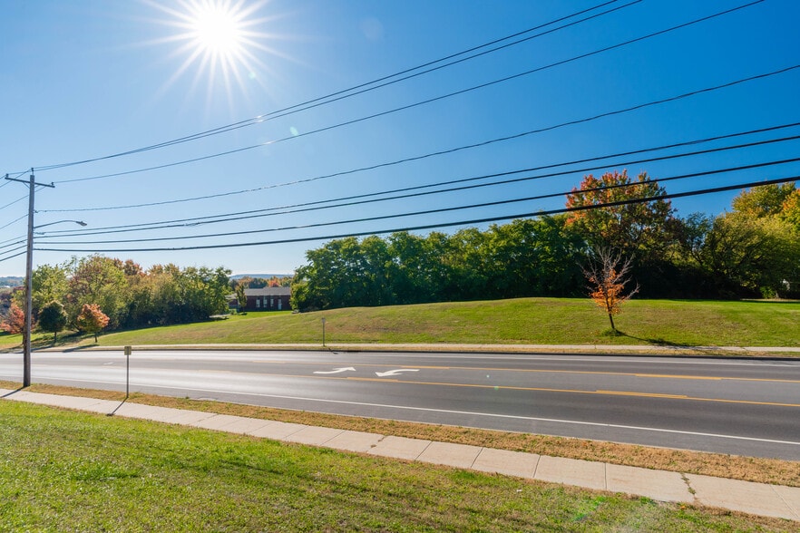 More Photos Of 1121 Coffeen St, Watertown Land For Sale