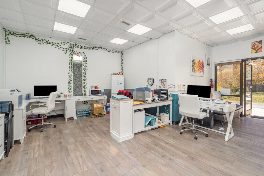 More Photos Of 2415A-2415B-2441 S Center St, Hickory Assisted Living For Sale