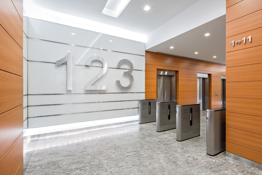 More Photos Of 123 William St, New York Office For Lease