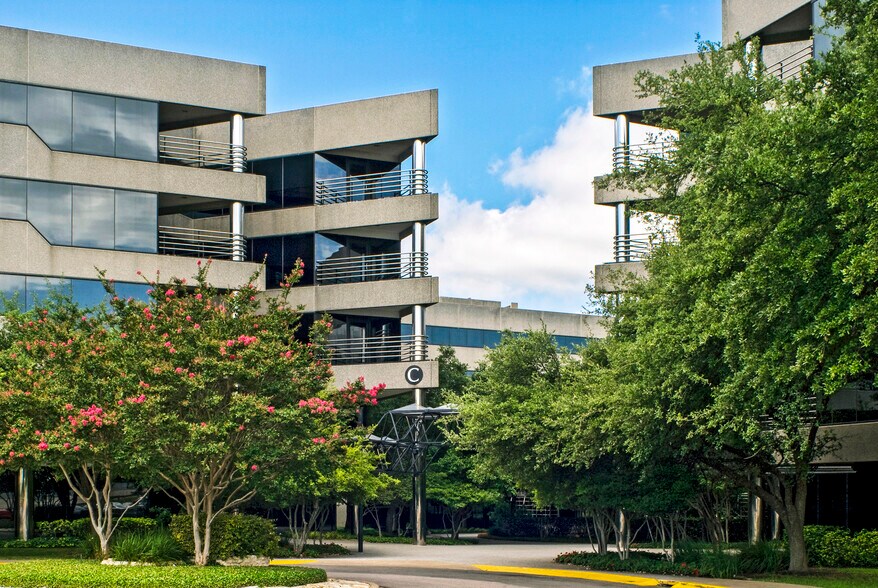 More Photos Of 11044 Research Blvd, Austin Unknown For Lease