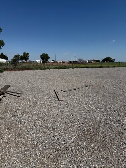 More Photos Of 24355 Route 66 N, Weatherford Industrial For Lease