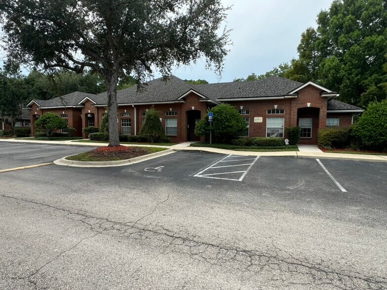 More Photos Of 9310 Old Kings Rd S, Jacksonville Office For Lease
