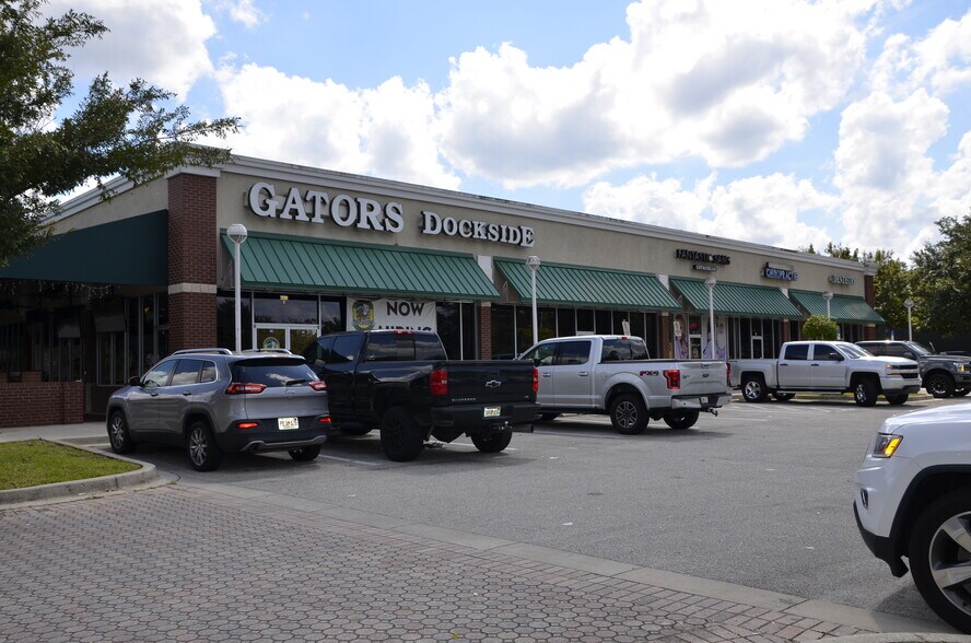 More Photos Of 465 Sr-13, Jacksonville General Retail For Lease