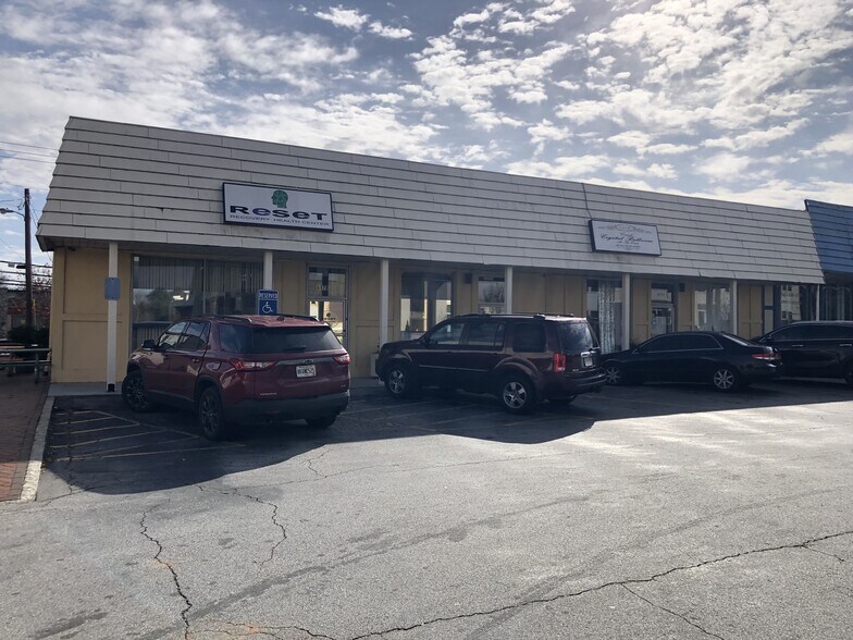 More Photos Of 6978 Main St, Lithonia Storefront Retail Office For Sale