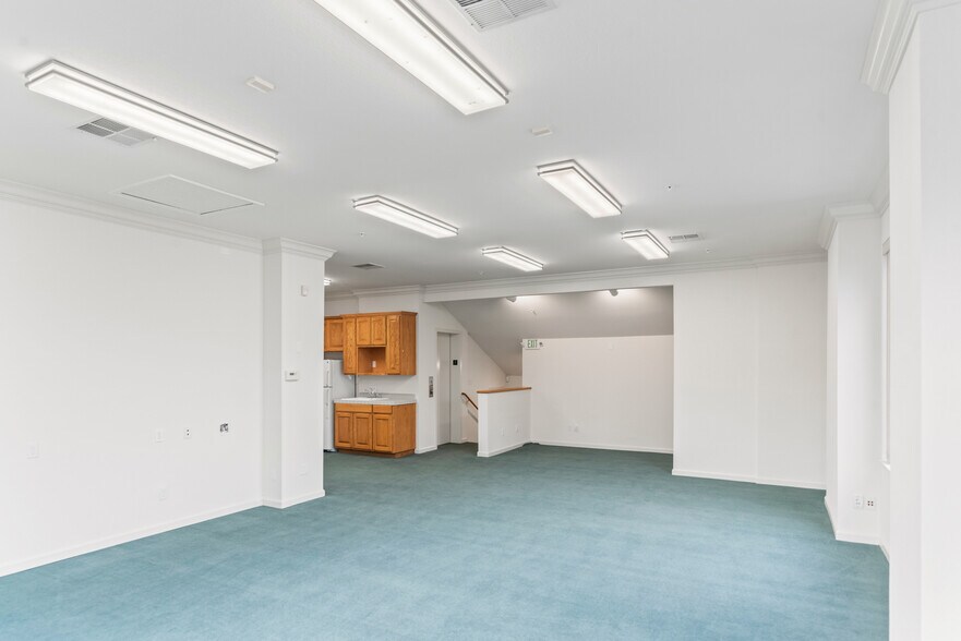 More Photos Of 477 S San Antonio Rd, Los Altos Medical For Sale