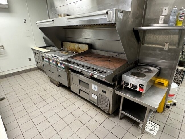 More Photos Of 106 US-80, White Oak Restaurant For Sale