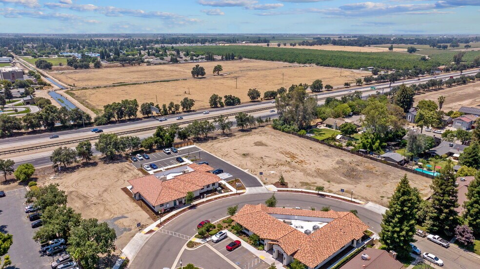 More Photos Of Avenida De Los Robles, Visalia Land For Sale