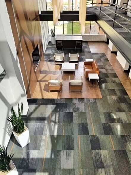 More Photos Of 7000 S Yosemite St, Centennial Office For Sale