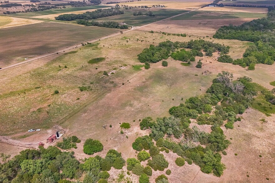 More Photos Of 9111 Long View Road, Burrton Land For Sale