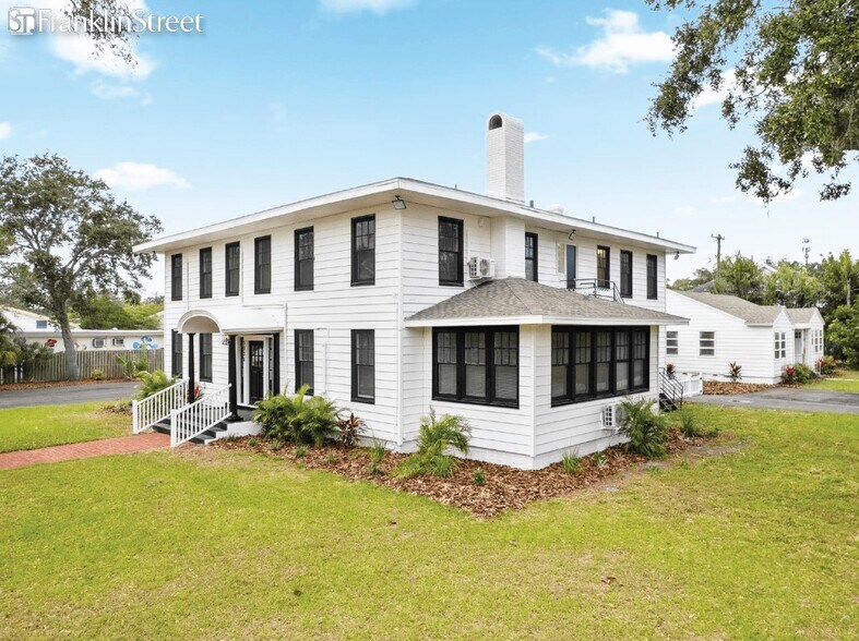 Primary Photo Of 5301 S 27th Ave, Gulfport Apartments For Sale