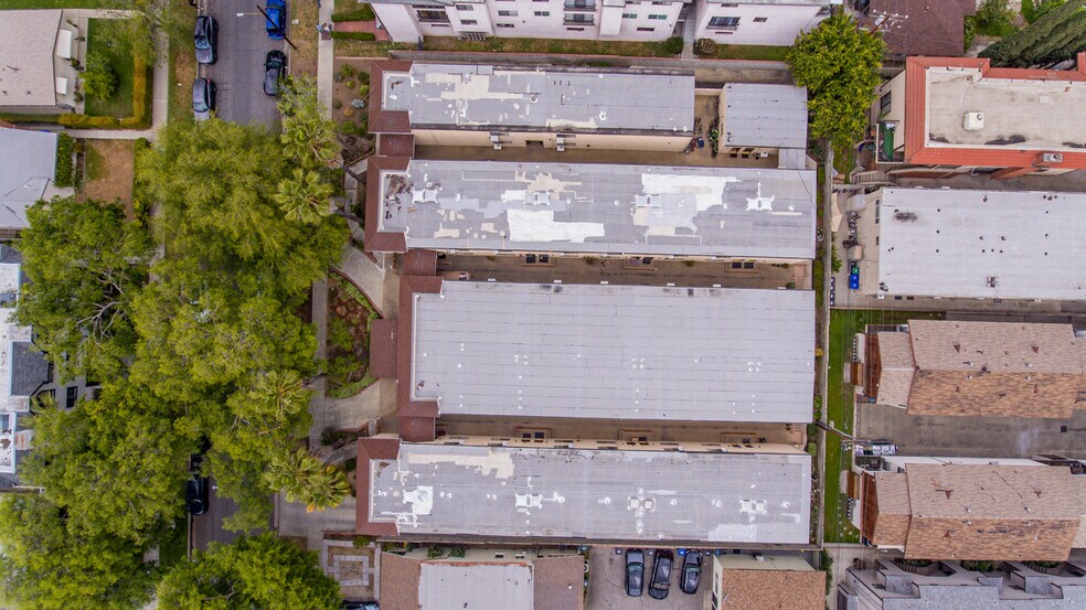 More Photos Of 1160 Elm Ave, Glendale Apartments For Sale