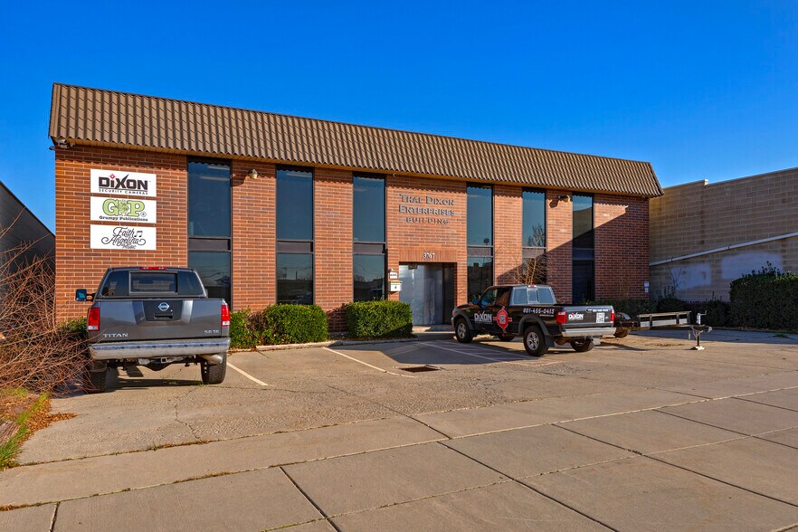 More Photos Of 3767 S Secord St, South Salt Lake Warehouse For Sale