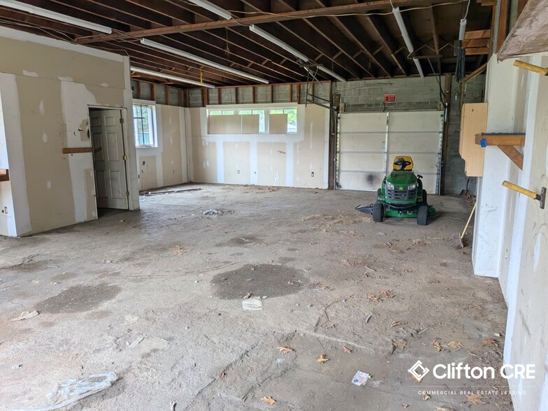 More Photos Of 131 Highway 539, Whiting Unknown For Lease