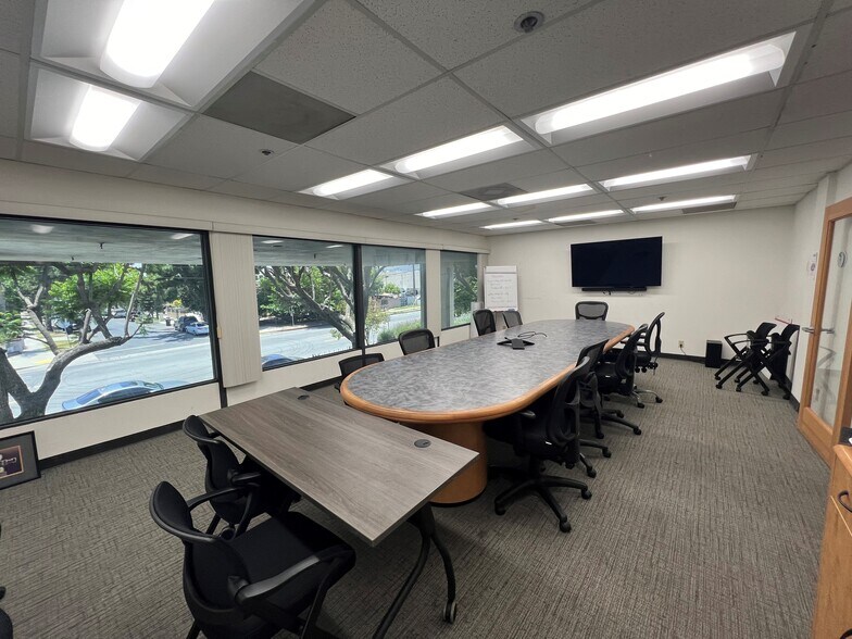 More Photos Of 12840 Bradley Ave, Sylmar Warehouse For Lease