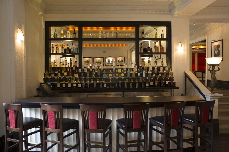 More Photos Of 79 Western Ave N, Saint Paul Apartments For Sale