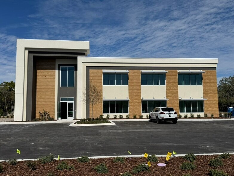 More Photos Of 3416 W Lake Mary Blvd, Lake Mary Office For Lease