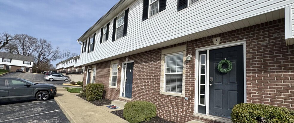 More Photos Of 1426-1496 N Kinser Pike, Bloomington Apartments For Sale