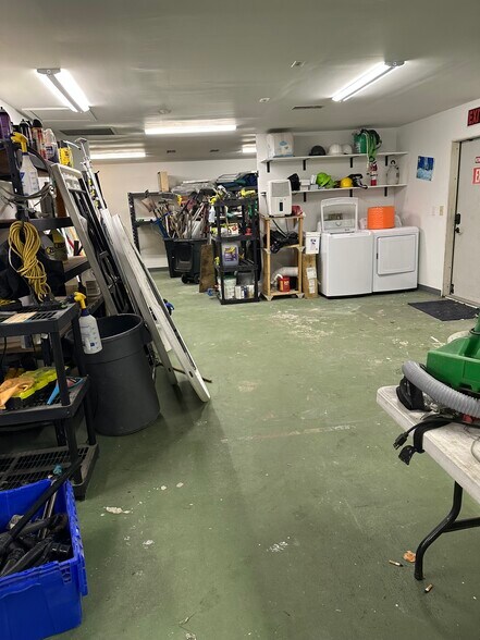 More Photos Of 10569 Lem Turner Rd, Jacksonville Medical For Sale