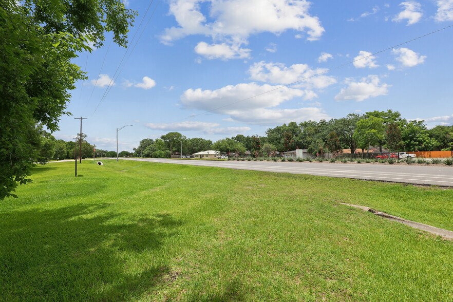 More Photos Of 508 Wakefield Dr, League City Land For Sale
