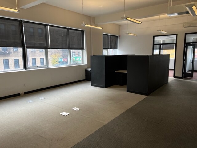 More Photos Of 37-43 Crescent St, Long Island City Office For Lease