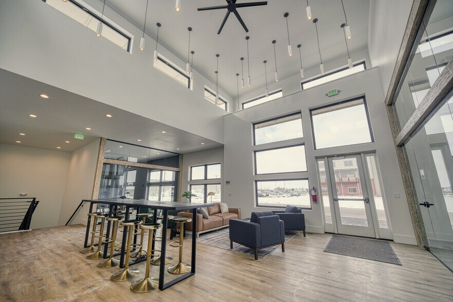 More Photos Of 1070 Curlew Dr, Ammon Medical For Lease