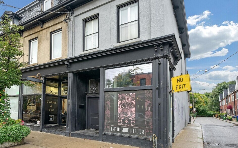 More Photos Of 398 King St E, Toronto Storefront Retail Residential For Sale
