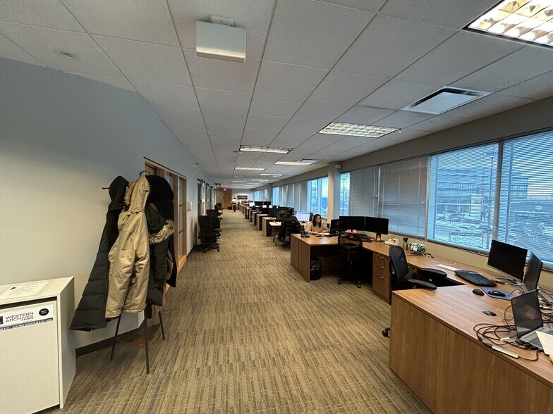 More Photos Of 4628-4640 Calgary Trl NW, Edmonton Storefront For Lease